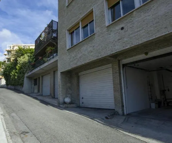 Flesia Апартаменты Санремо